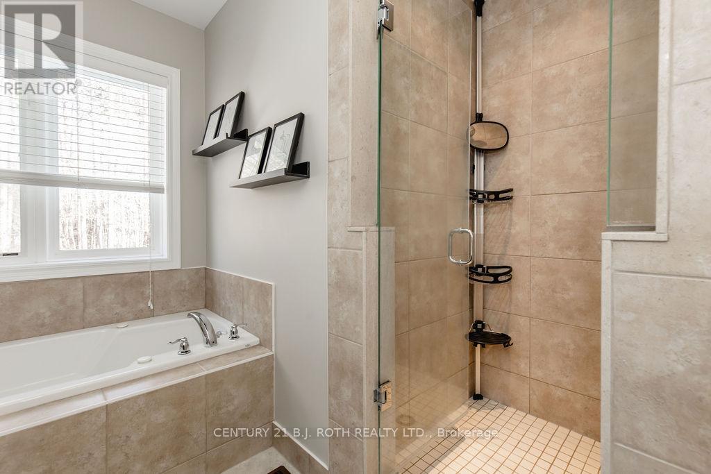 12 Lloyd Cook Drive E Property Photo 22