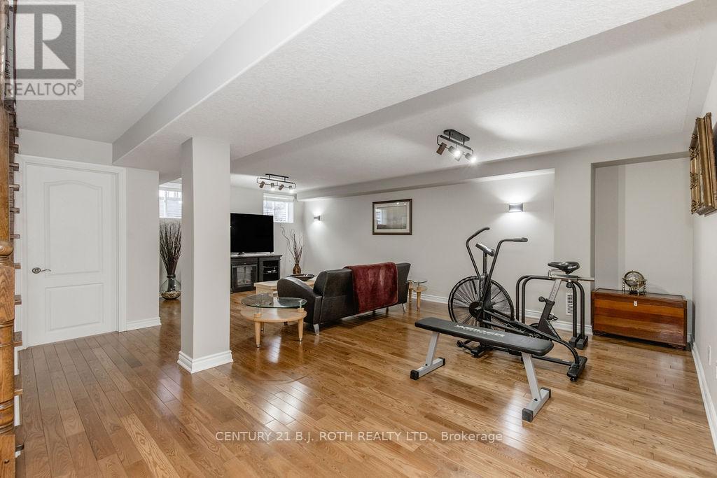 12 Lloyd Cook Drive E Property Photo 31