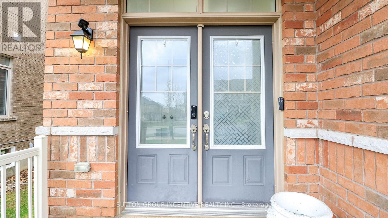 52 Snelgrove Crescent Property Photo 4