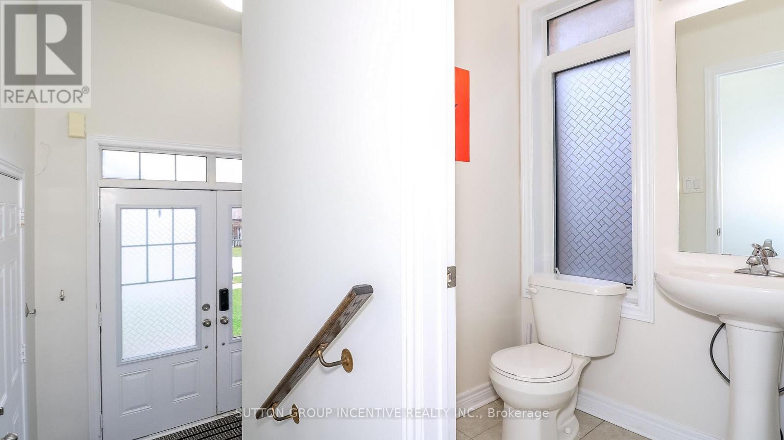 52 Snelgrove Crescent Property Photo 6