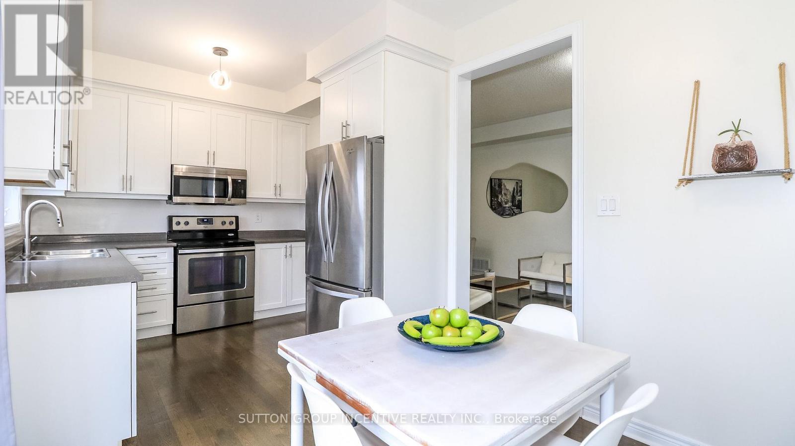 52 Snelgrove Crescent Property Photo 10