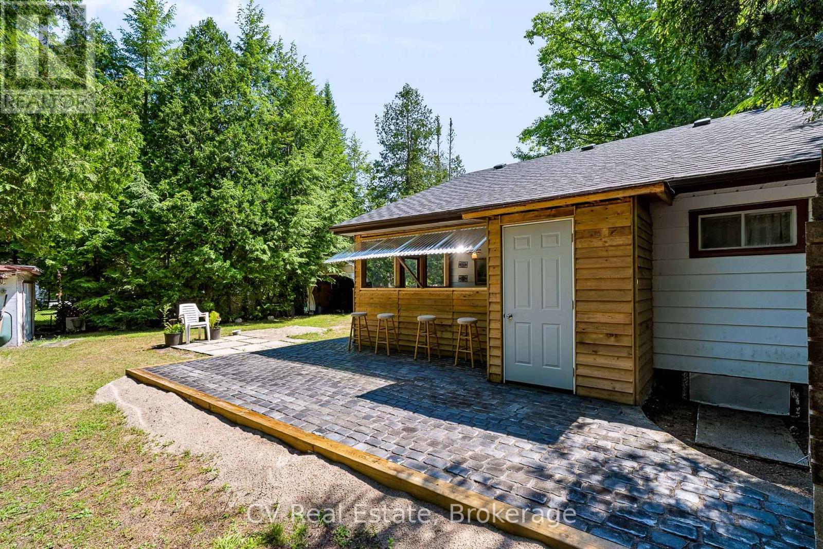 10 Brookside Drive Property Photo 13