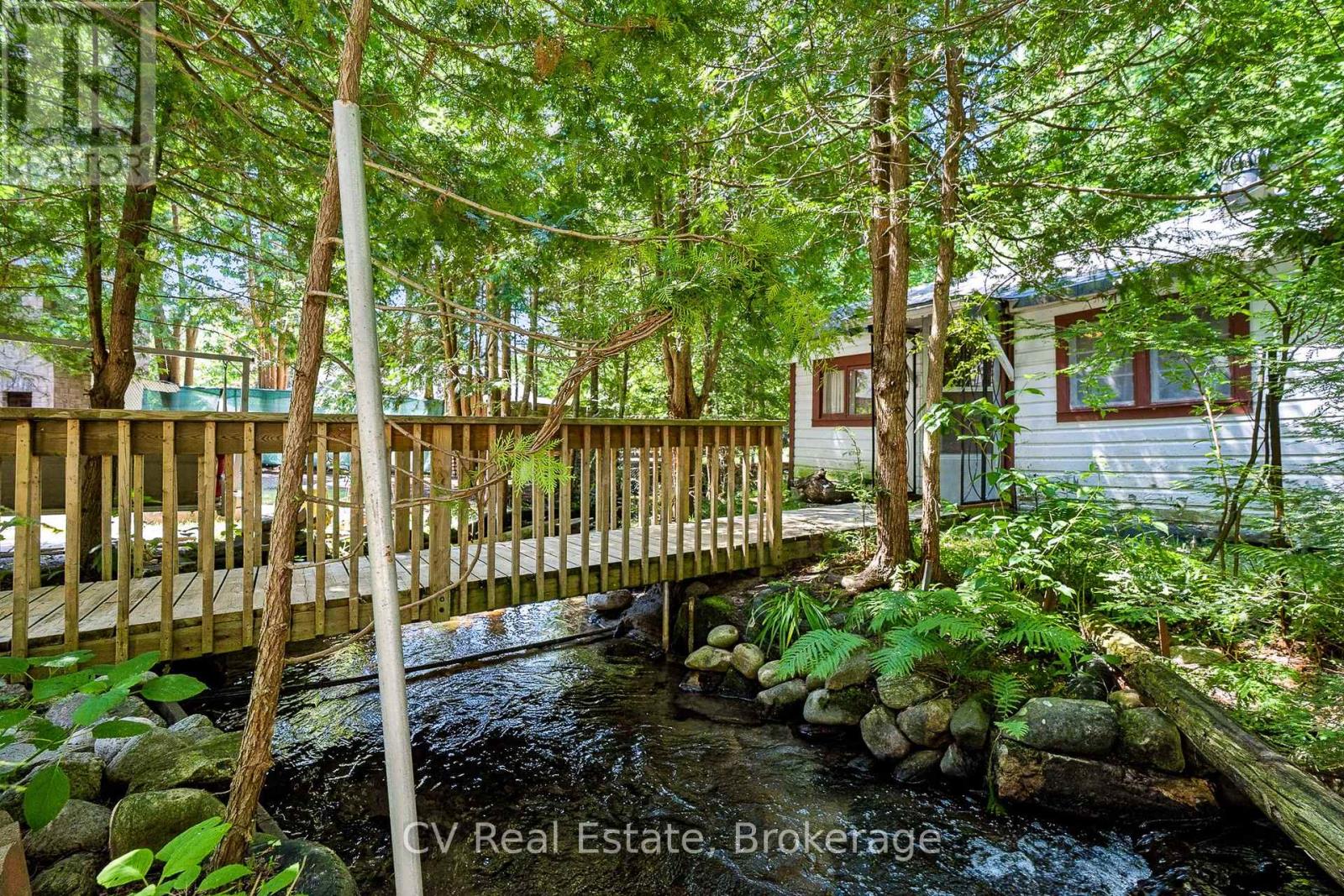 10 Brookside Drive Property Photo 14