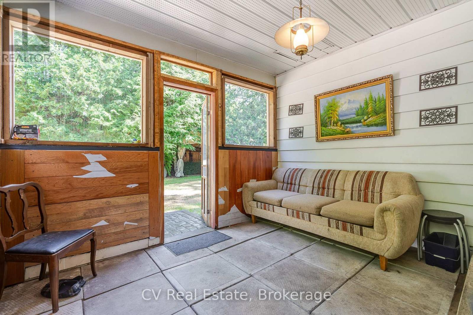 10 Brookside Drive Property Photo 21