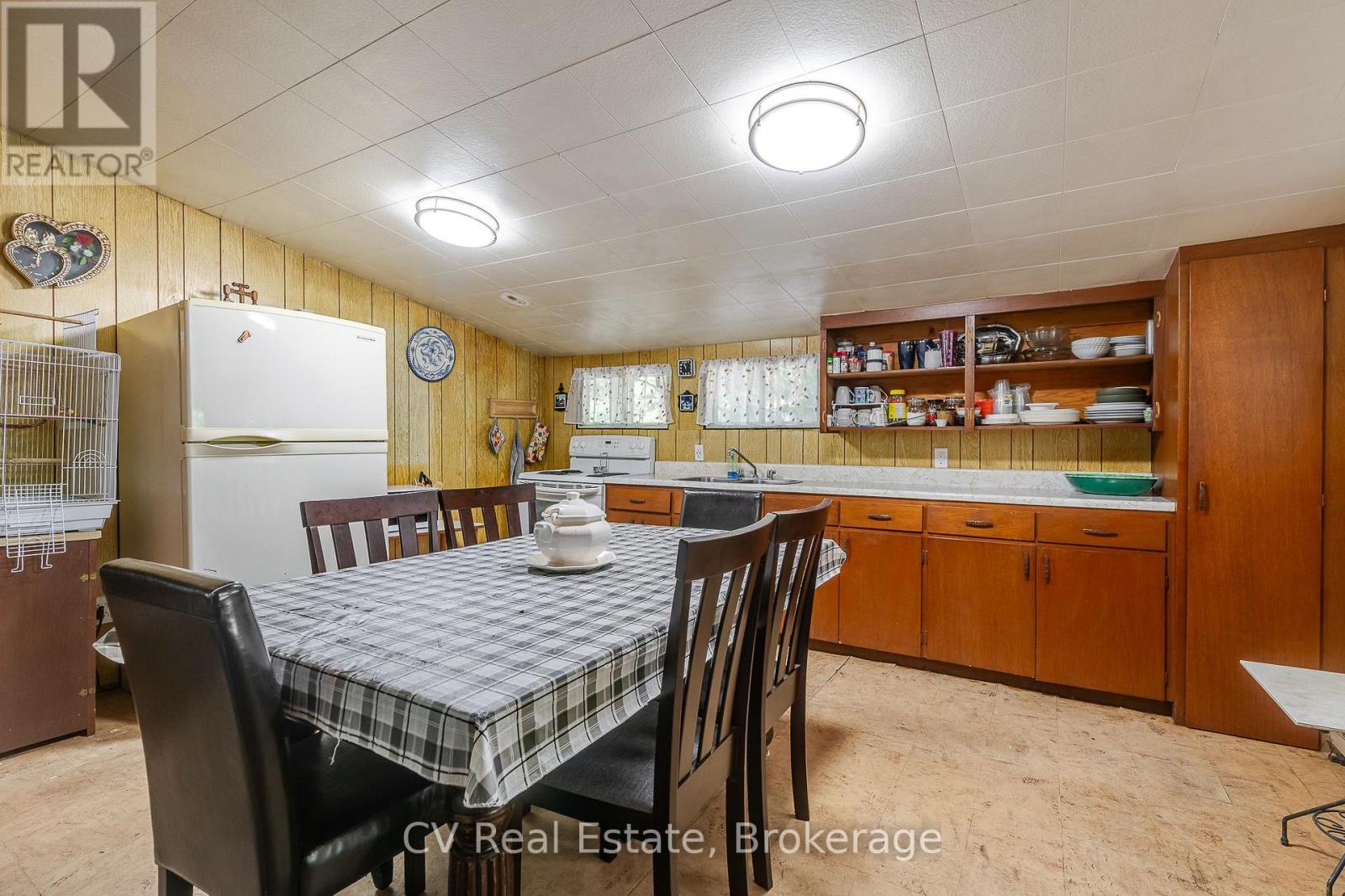 10 Brookside Drive Property Photo 23