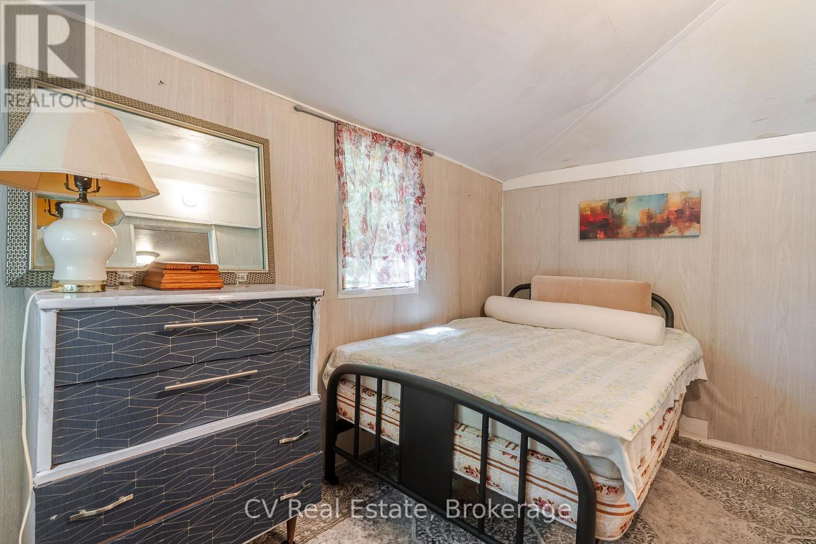 10 Brookside Drive Property Photo 32