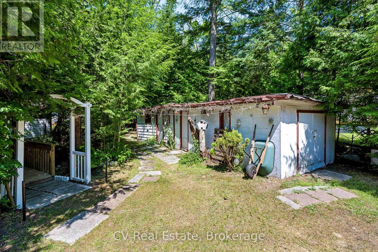 10 Brookside Drive Property Photo 36