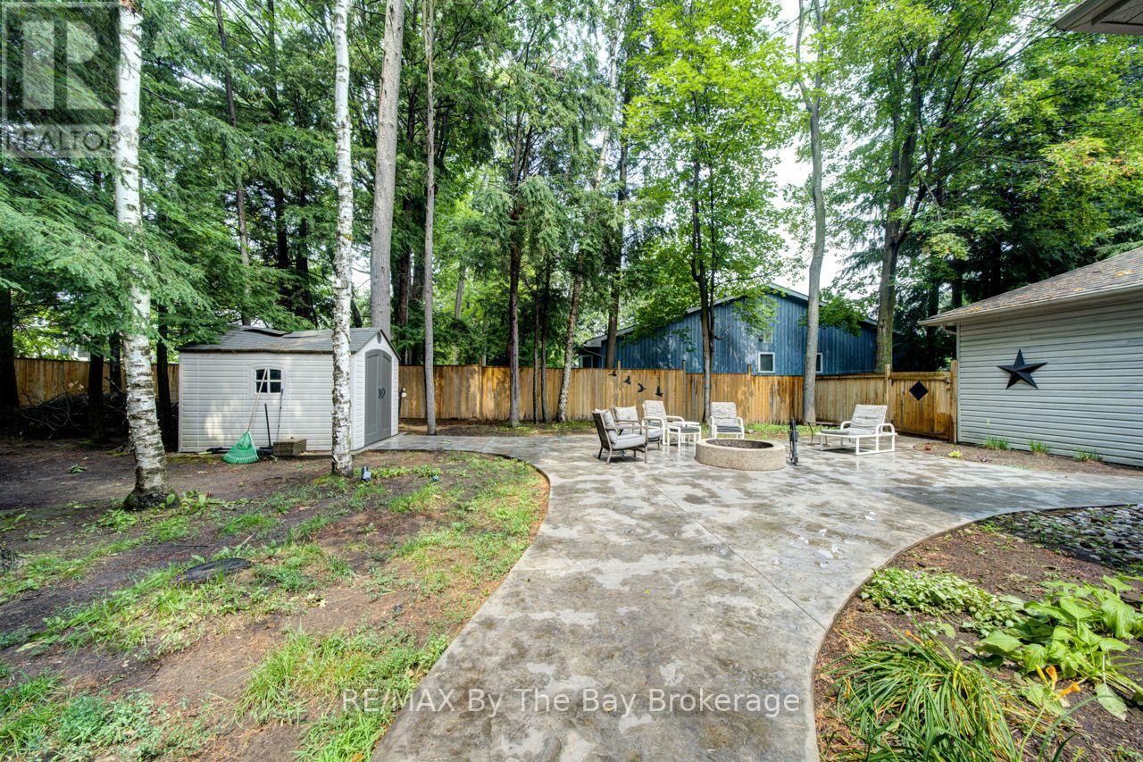 22 Downer Crescent Property Photo 43