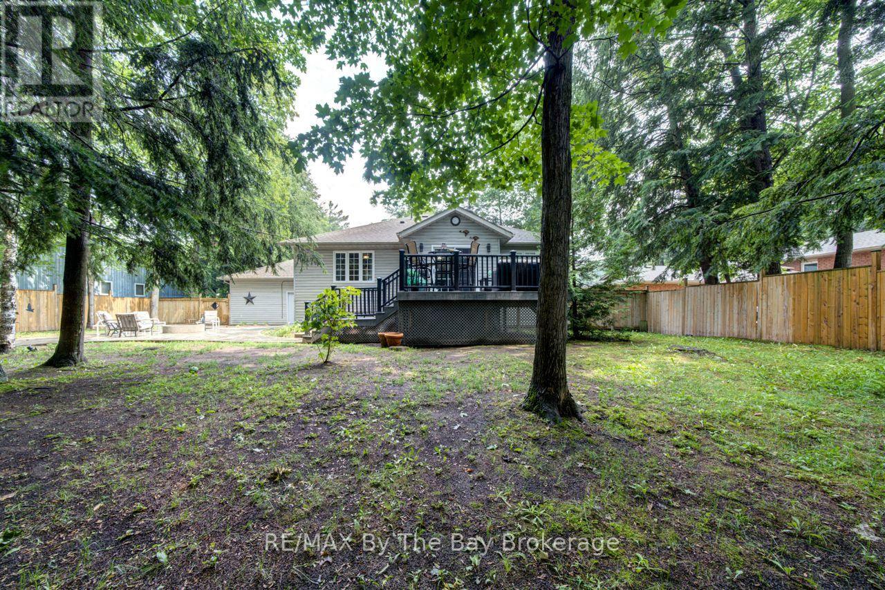 22 Downer Crescent Property Photo 48
