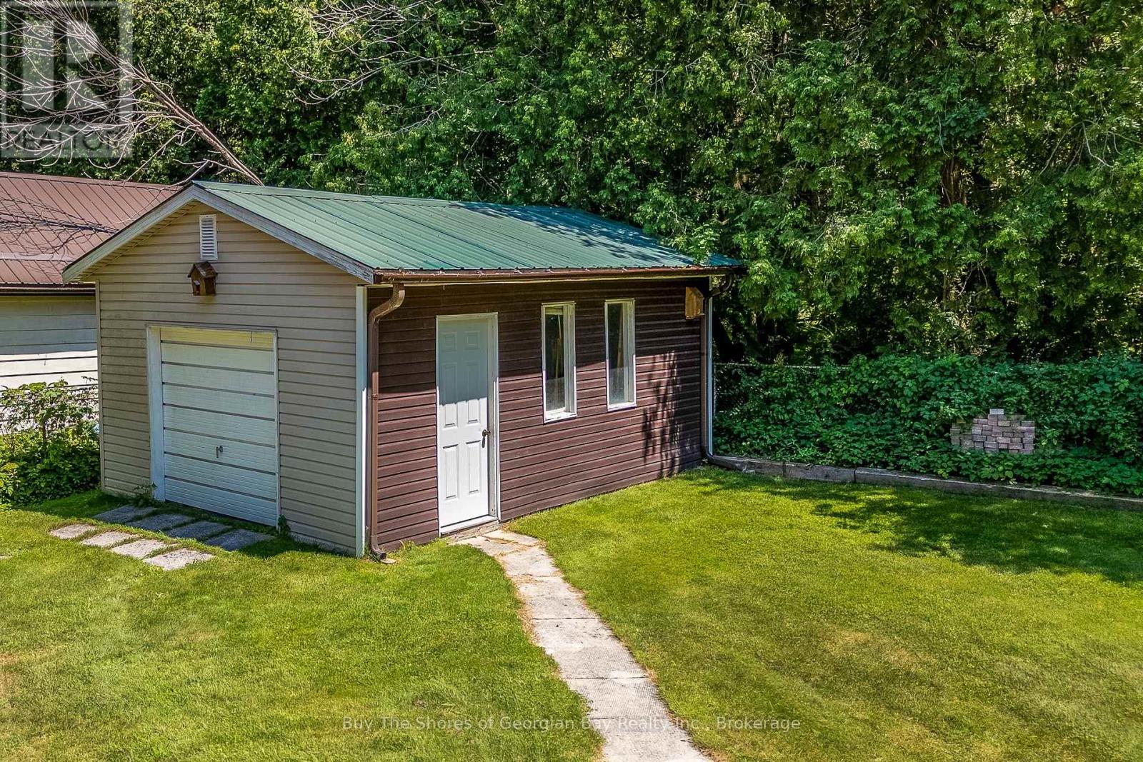 79 King Road Property Photo 40