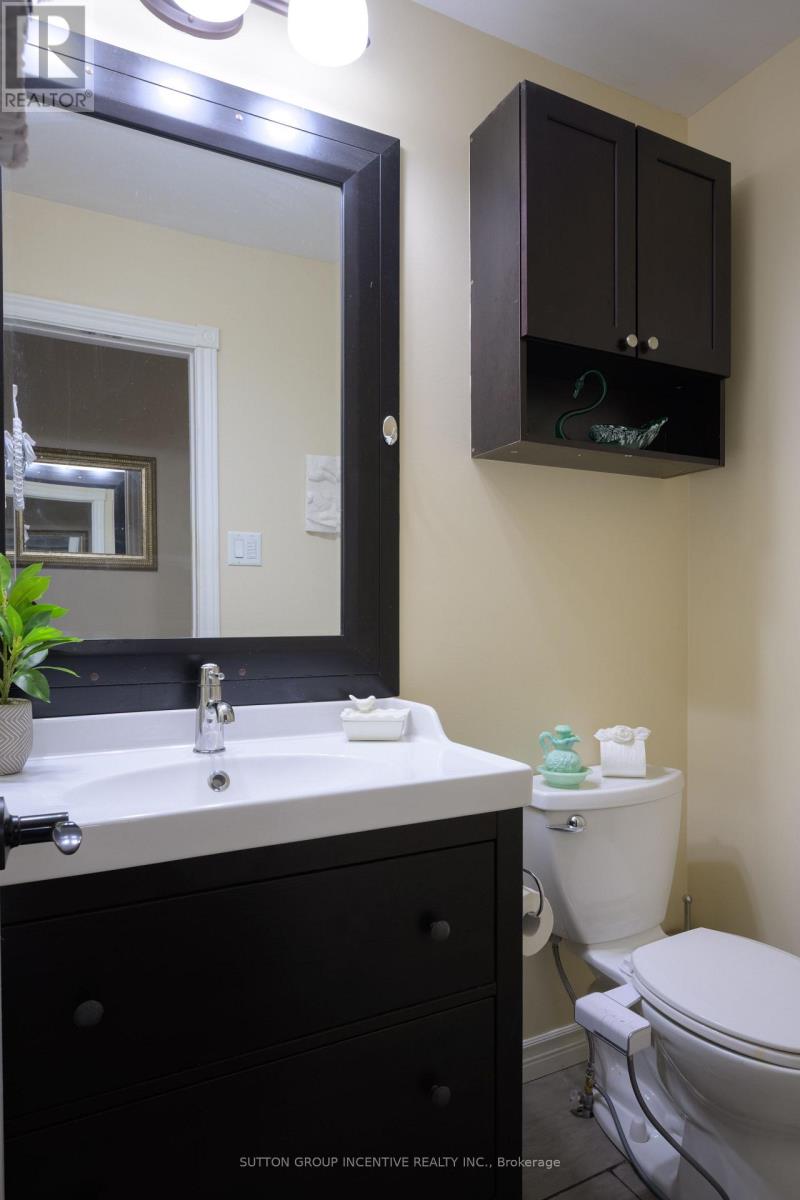 48 Wesley Avenue Property Photo 28