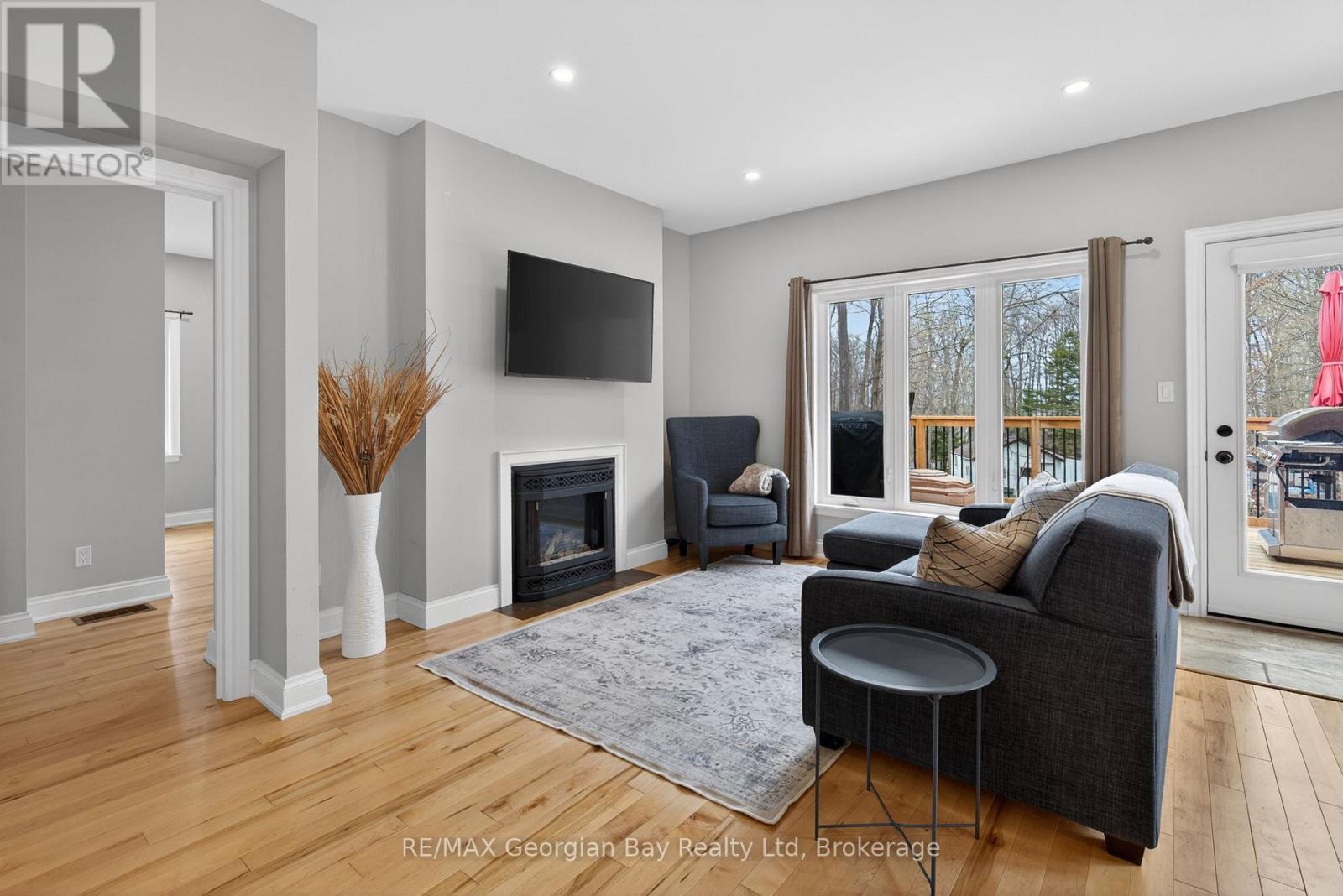 73 Polish Avenue Property Photo 6