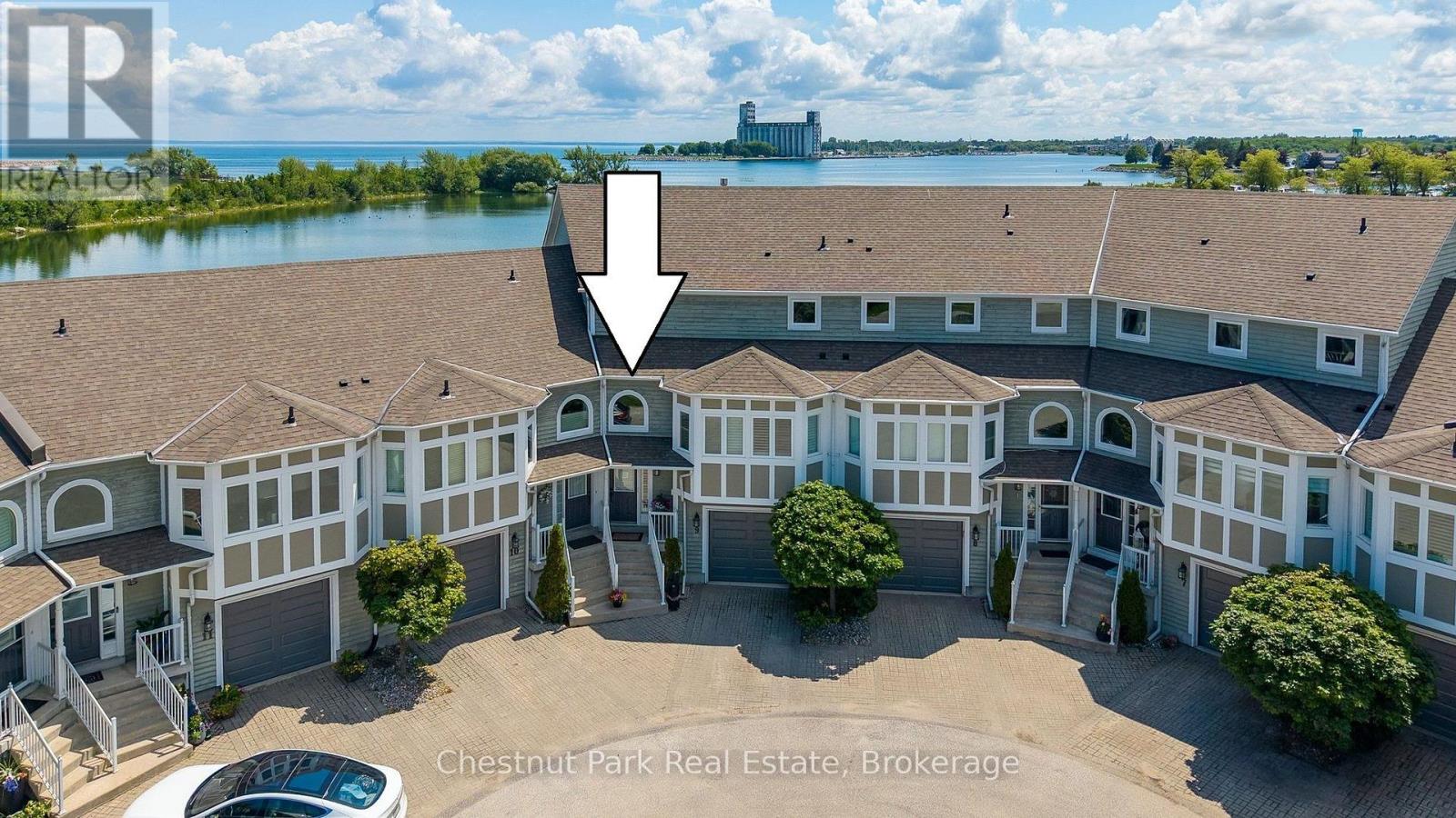9 Cranberry Surf Property Photo 3
