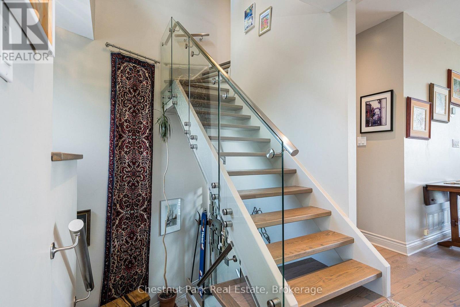 9 Cranberry Surf Property Photo 7