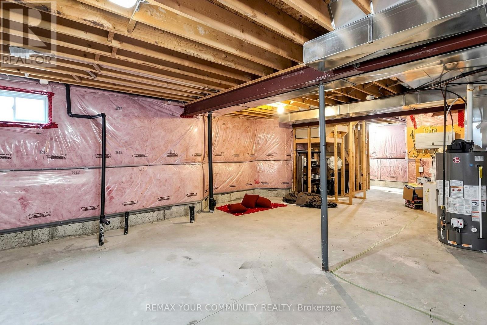 18 Davis Street Property Photo 38