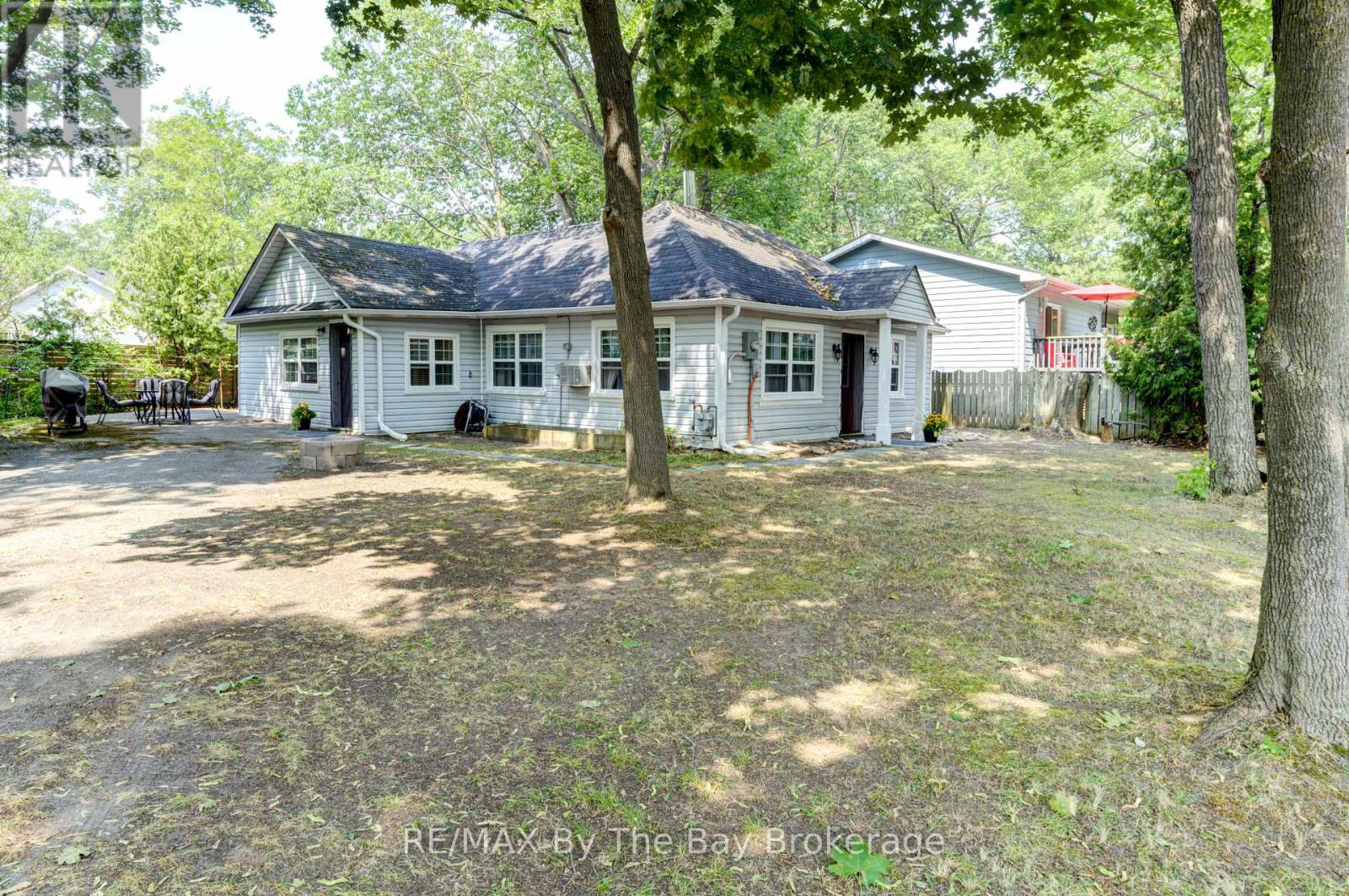 110 24th Street N Property Photo 1