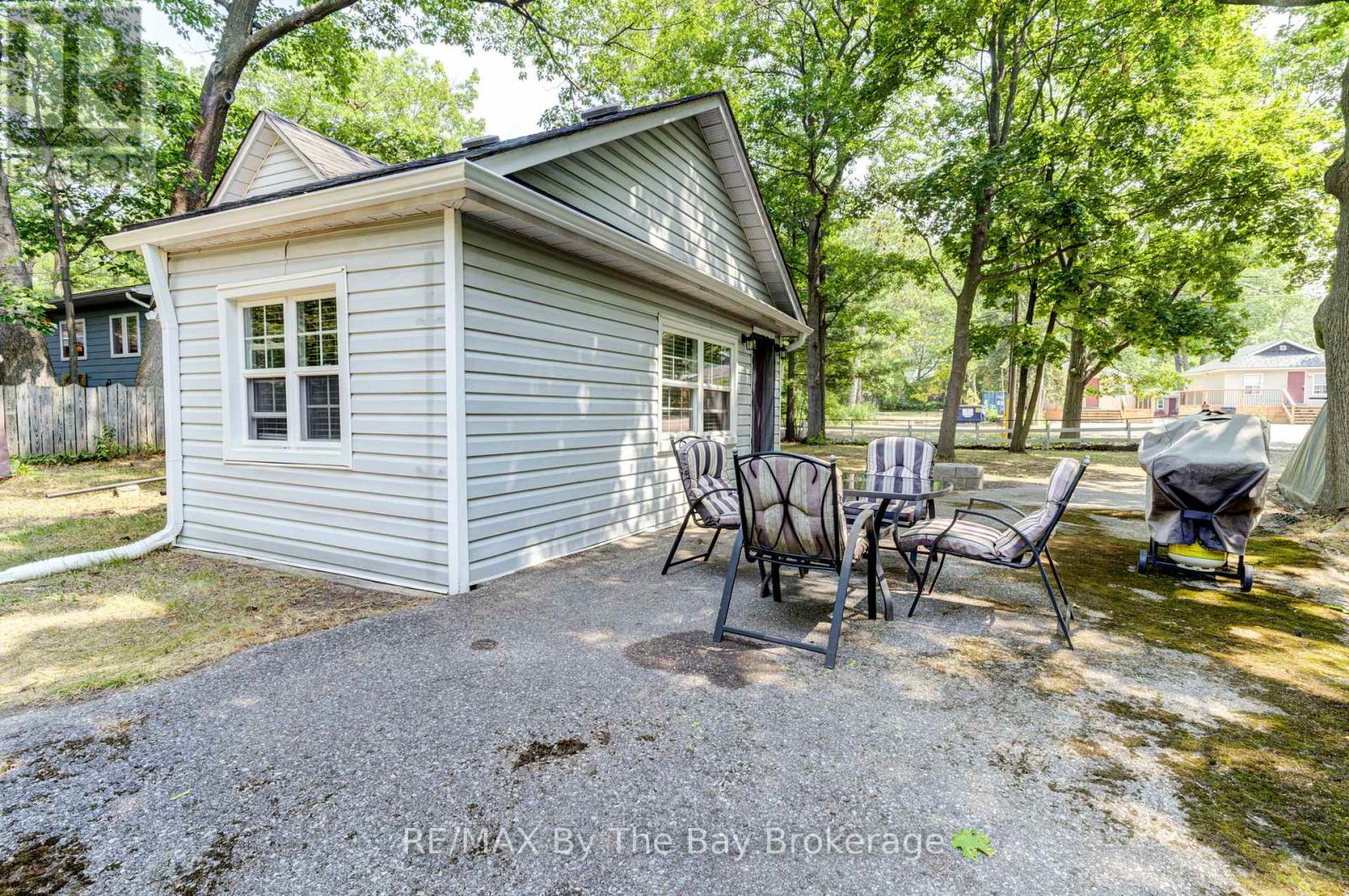 110 24th Street N Property Photo 33