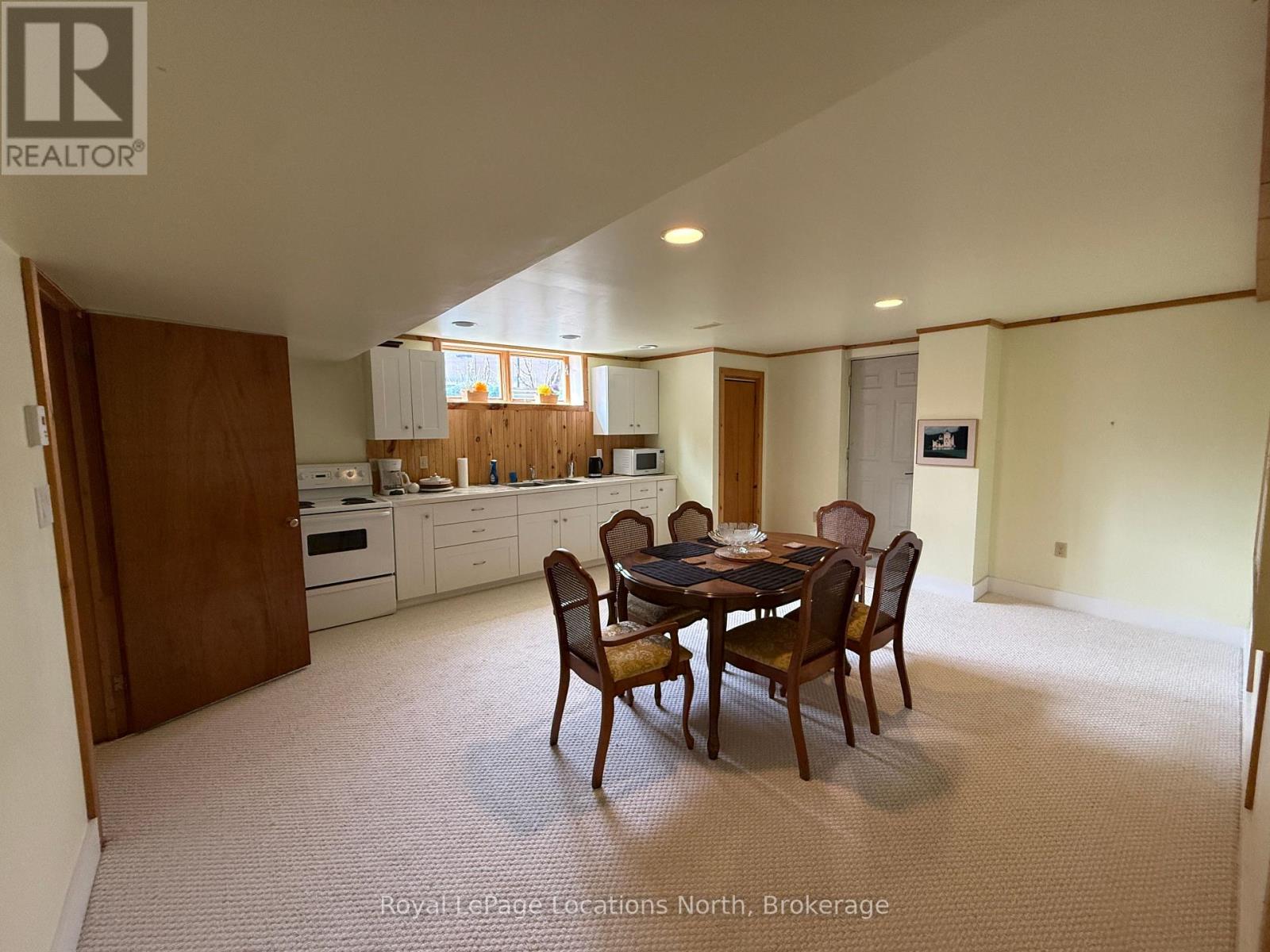 24 Oliver Crescent Property Photo 38