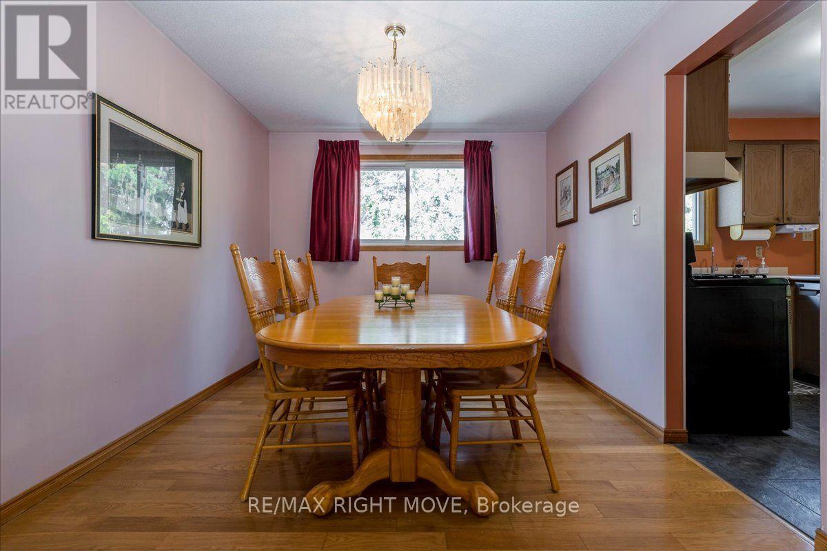 55 Laurentian Lane Property Photo 7