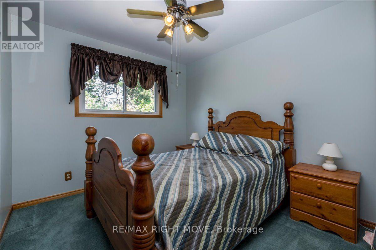 55 Laurentian Lane Property Photo 22