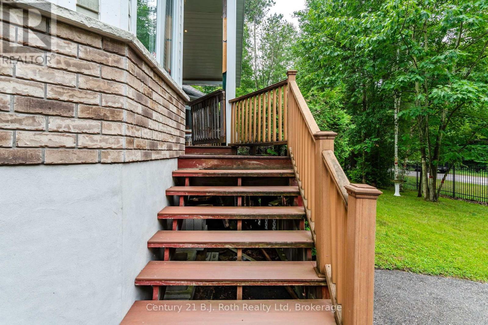 11 Rue Karola Road Property Photo 2