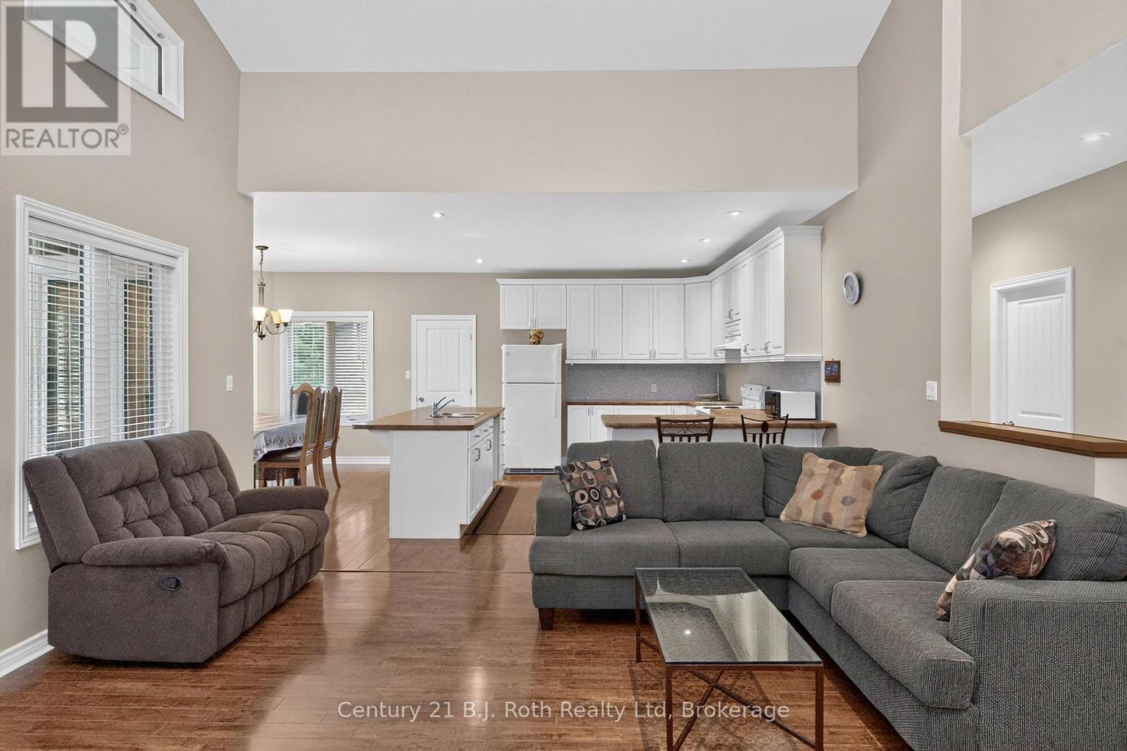 11 Rue Karola Road Property Photo 8