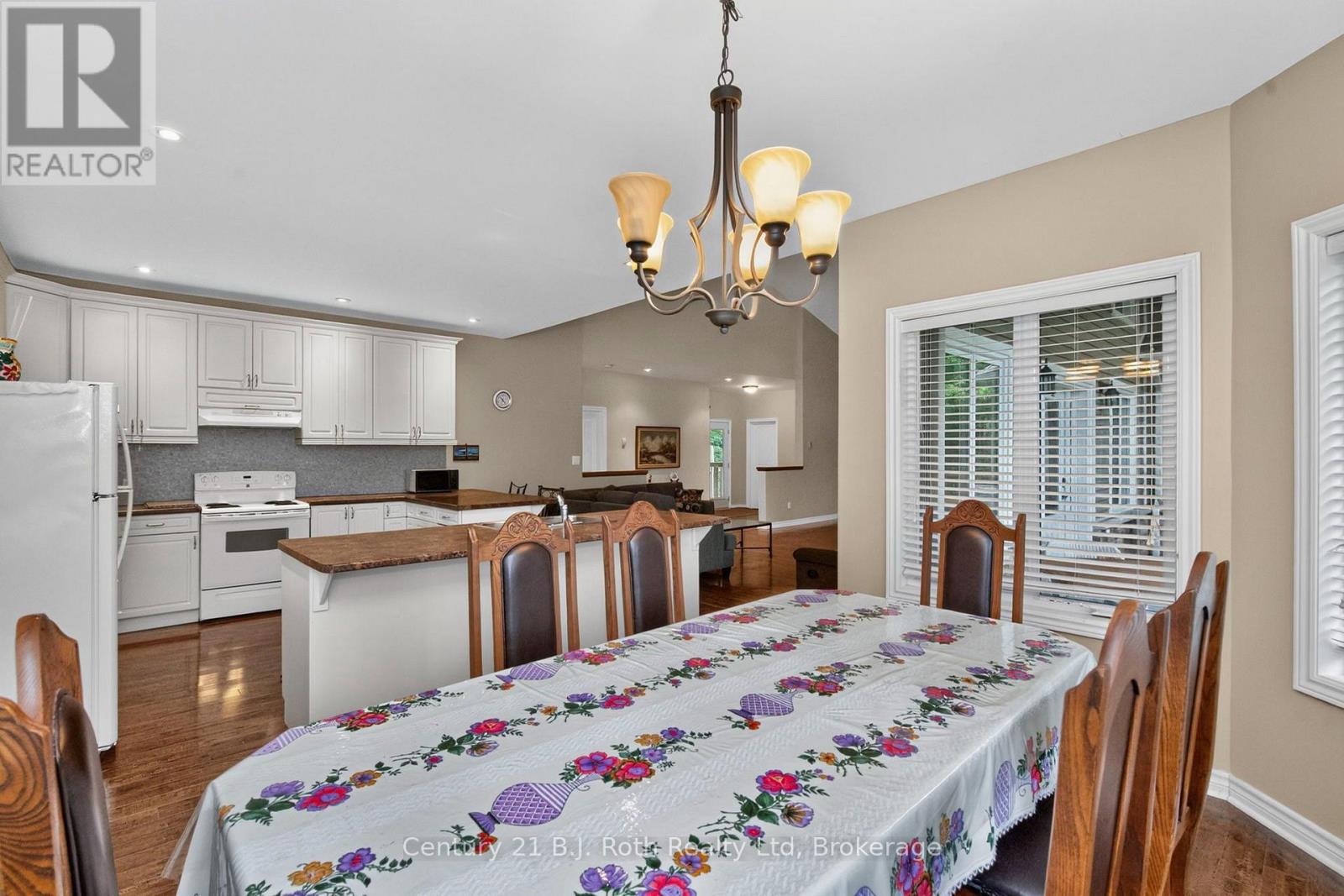 11 Rue Karola Road Property Photo 10