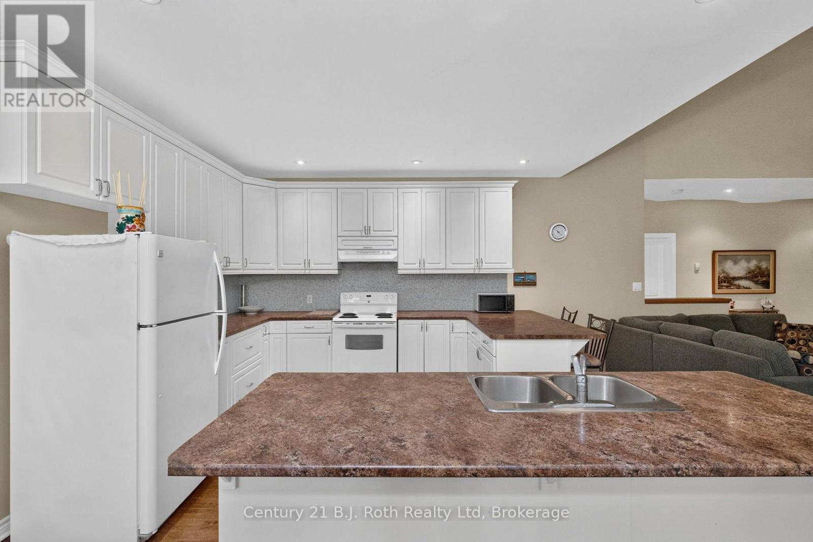 11 Rue Karola Road Property Photo 14