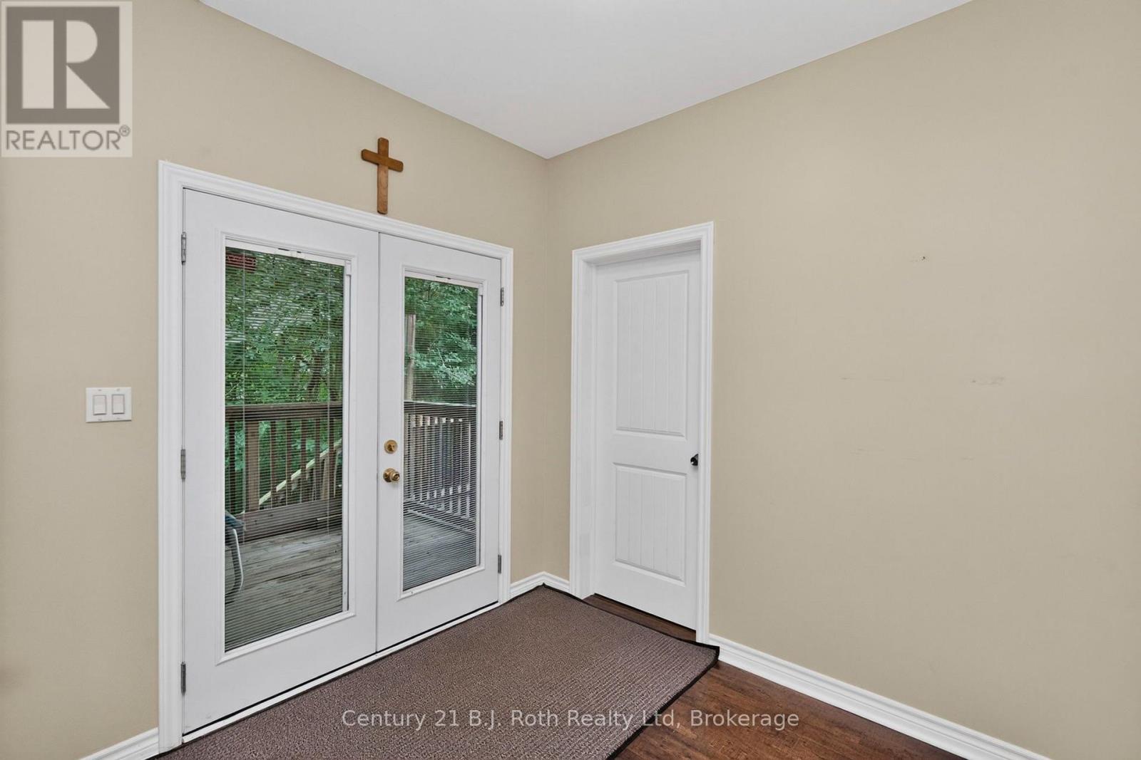 11 Rue Karola Road Property Photo 32
