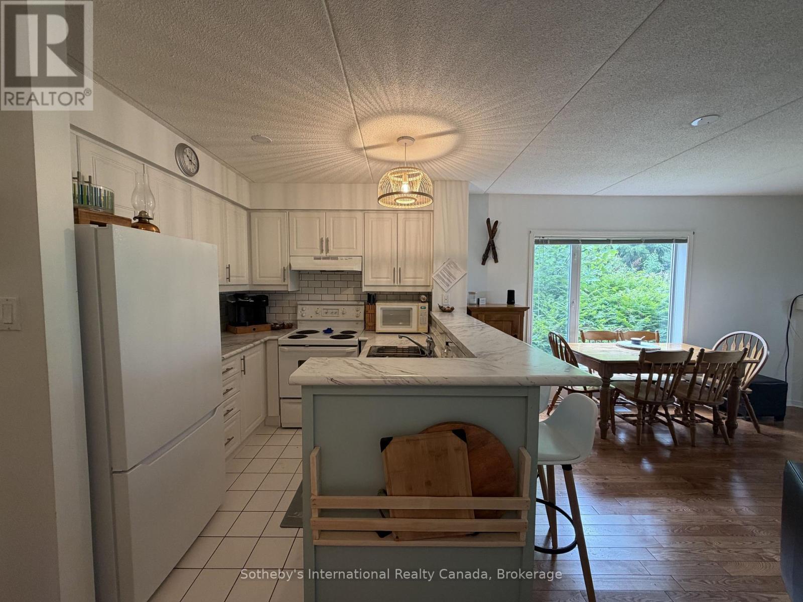 329 Mariners Way Property Photo 2