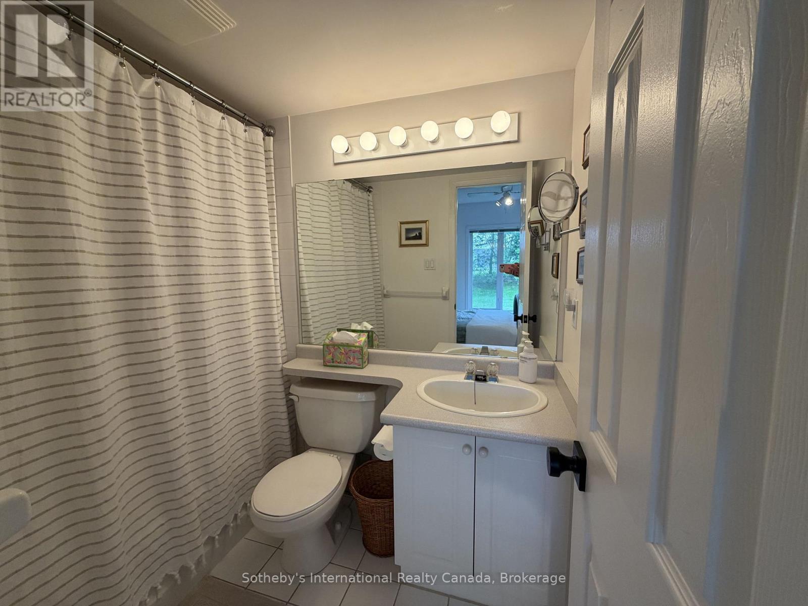 329 Mariners Way Property Photo 14