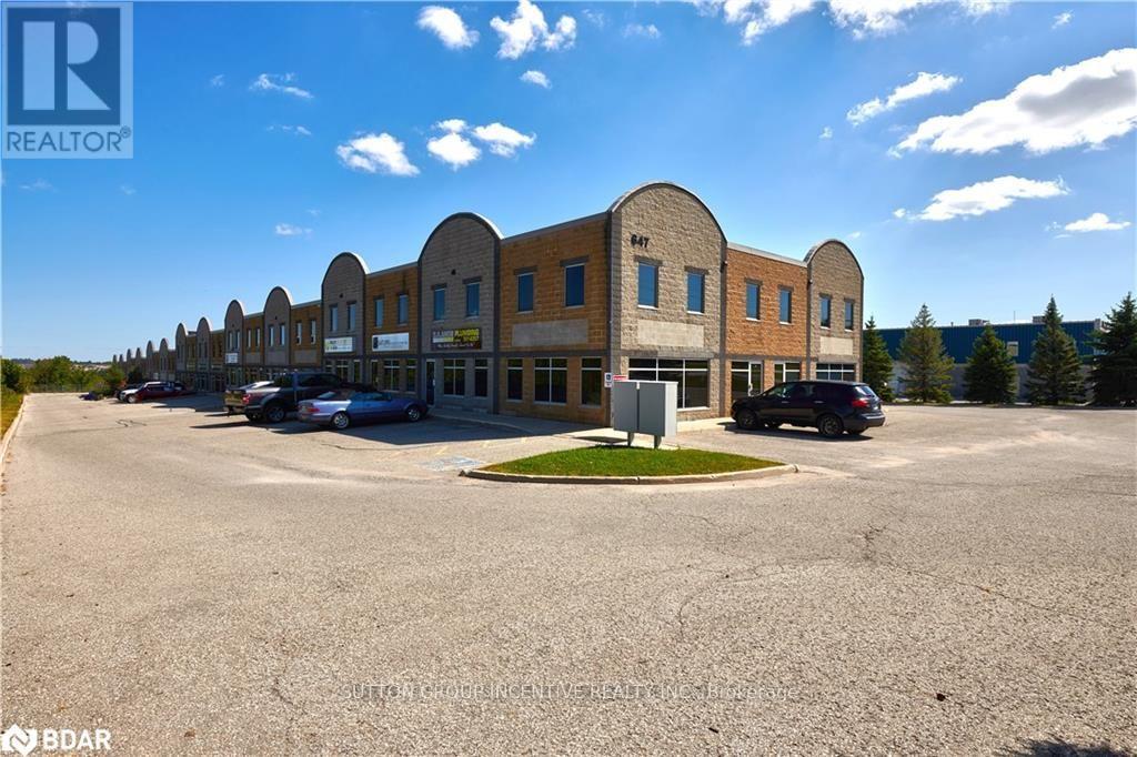 21 - 647 Welham Road Property Photo 1