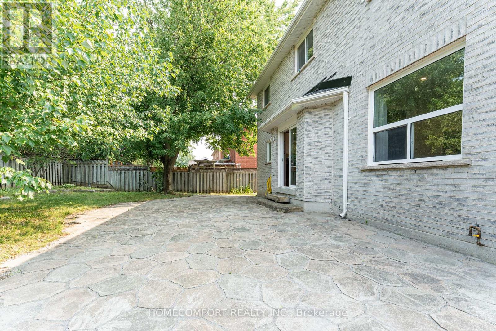 68 Grace Crescent Property Photo 39