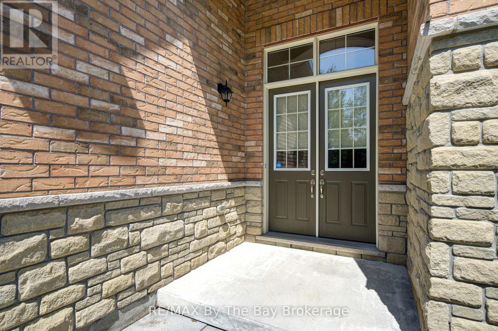 30 Allegra Drive Property Photo 2