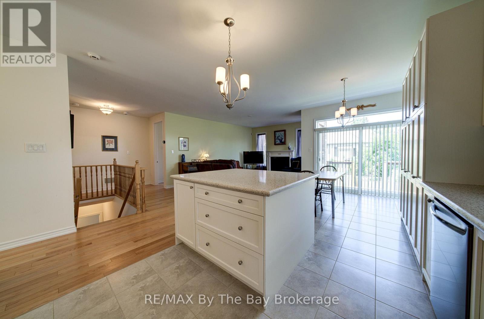 30 Allegra Drive Property Photo 12