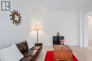 216 Warden Street Property Photo 4