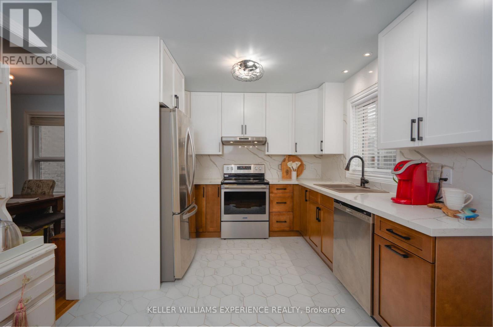 43 Dunnett Drive Property Photo 4