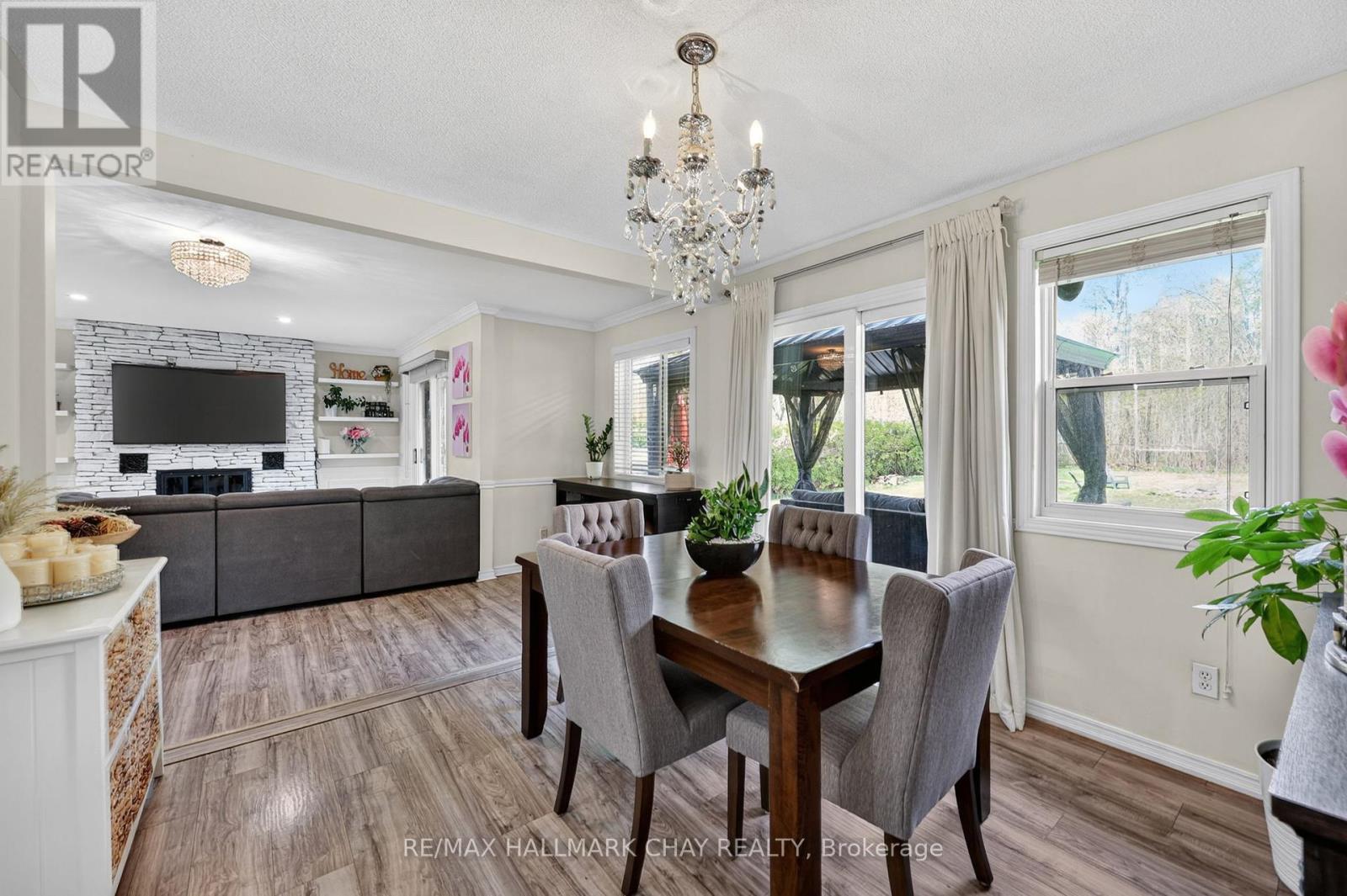 2330 Lakeshore Road E Property Photo 20