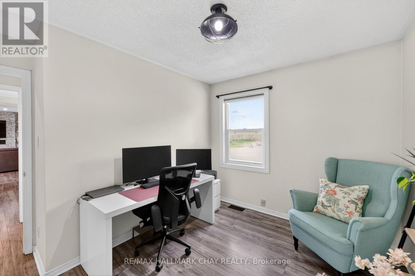 2330 Lakeshore Road E Property Photo 24