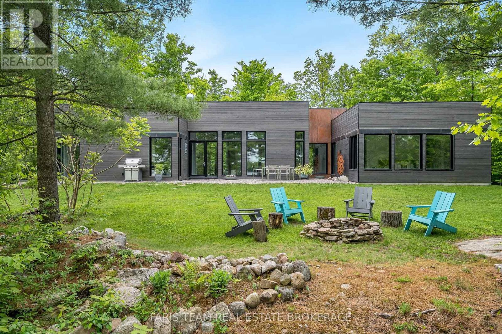 3870 Darling Island Road Property Photo 1
