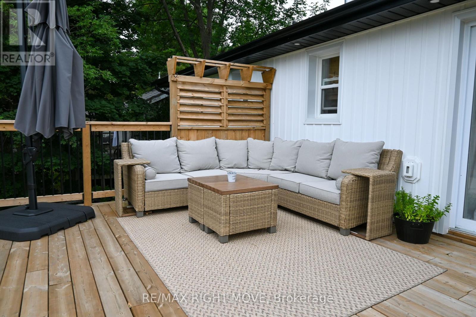 4287 Huronia Road Property Photo 12