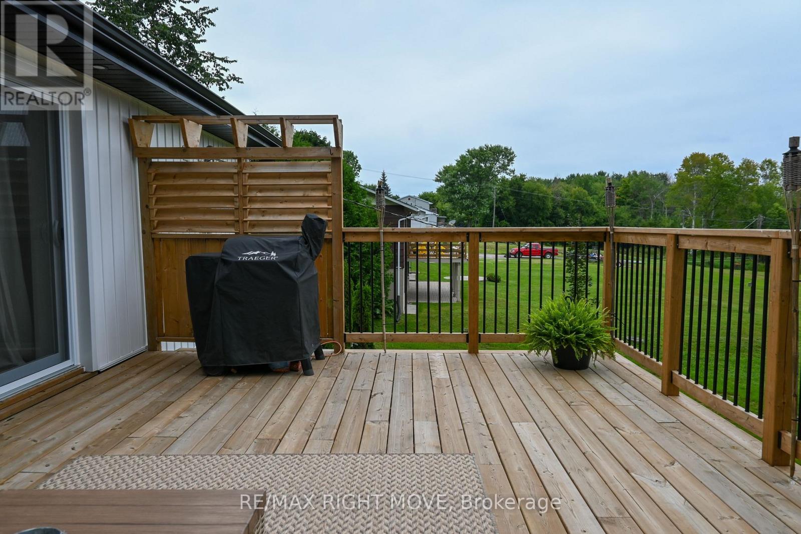 4287 Huronia Road Property Photo 14
