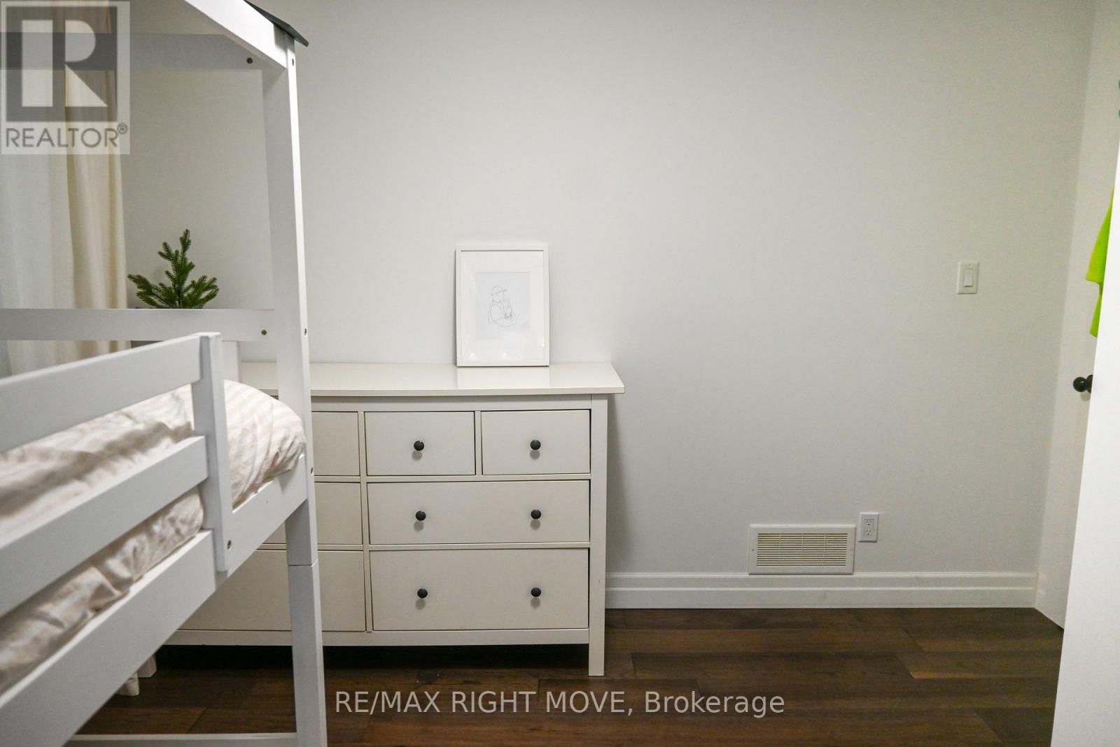 4287 Huronia Road Property Photo 19