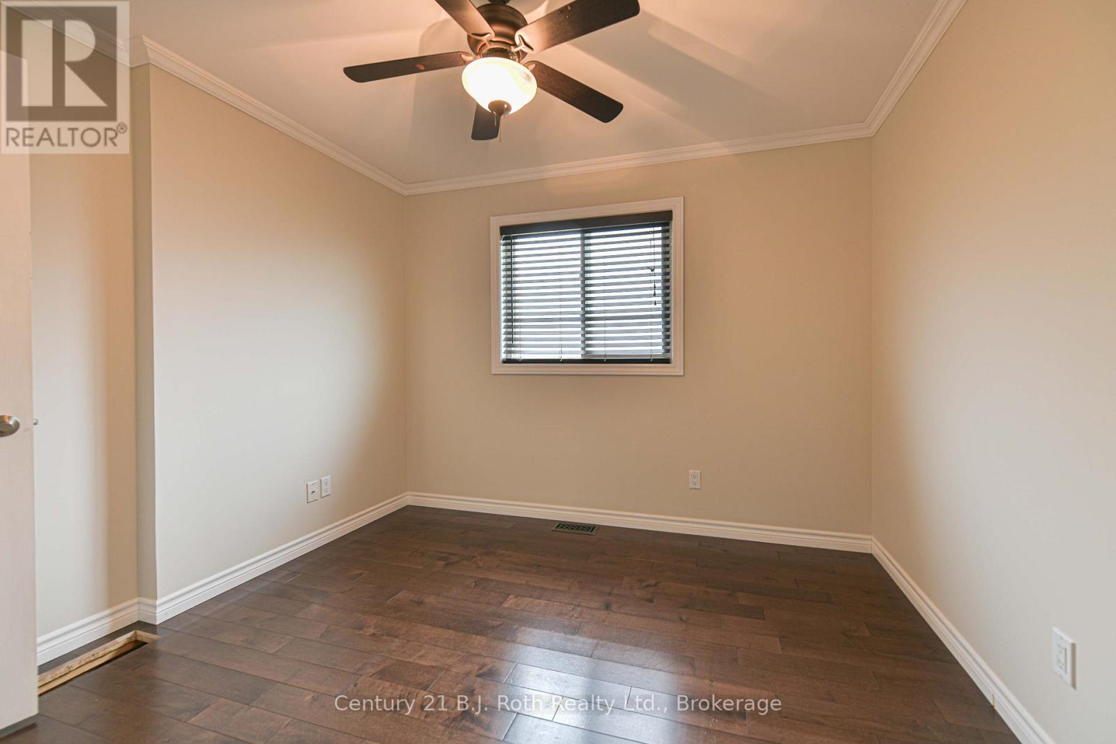 65 Courtland Street Property Photo 26