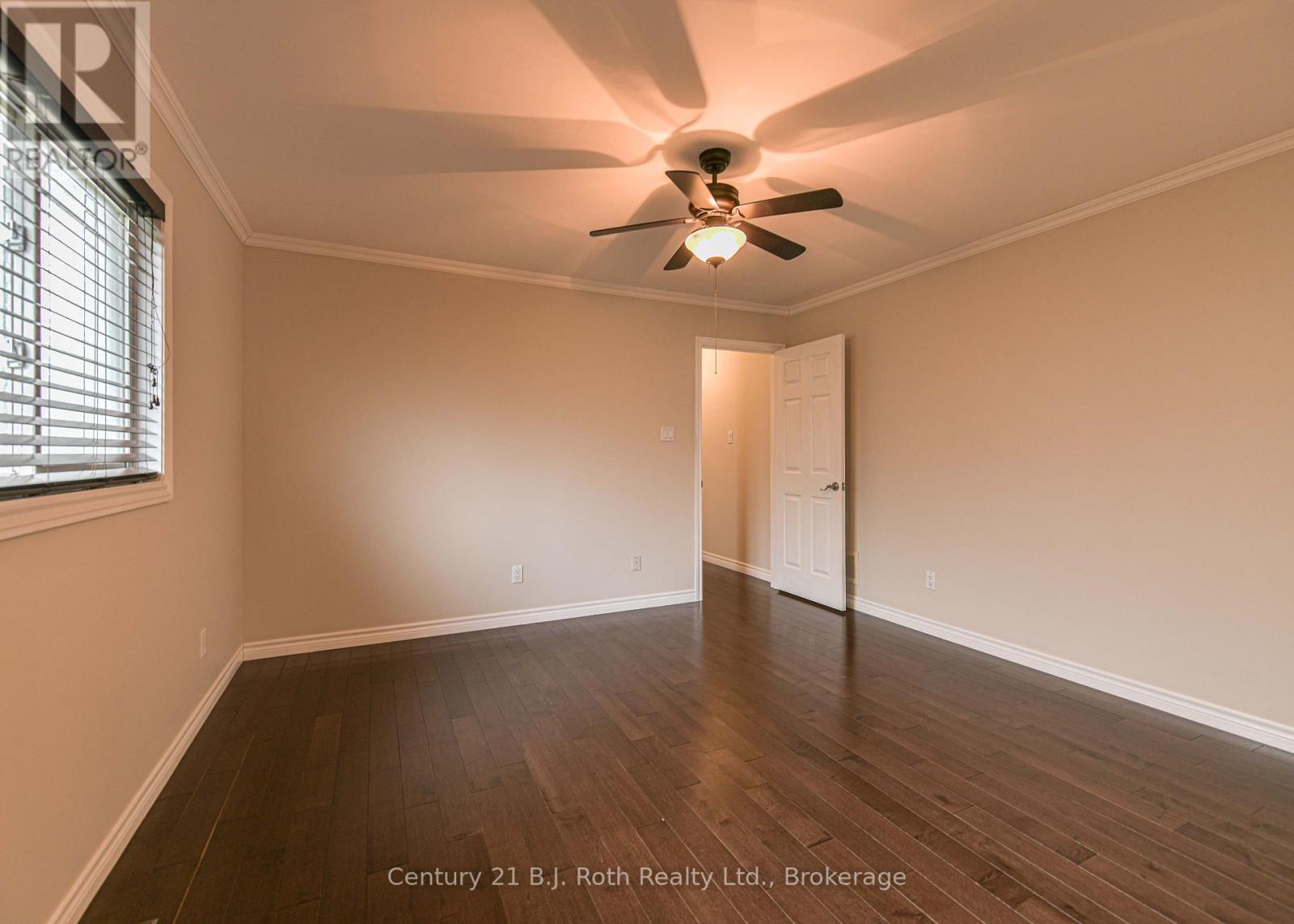 65 Courtland Street Property Photo 32