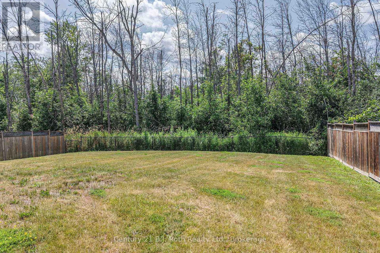 65 Courtland Street Property Photo 43