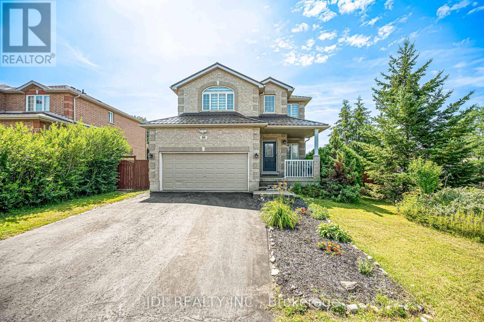 69 SUMMERSET DRIVE