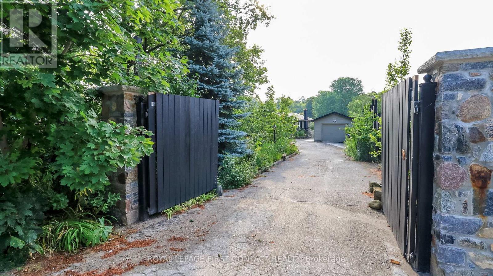 21 Sunnidale Road Property Photo 2