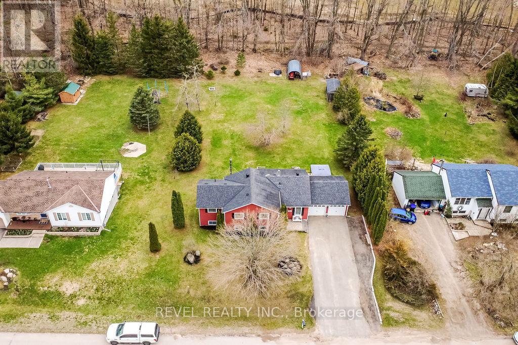 16 Sumac Crescent Property Photo 48