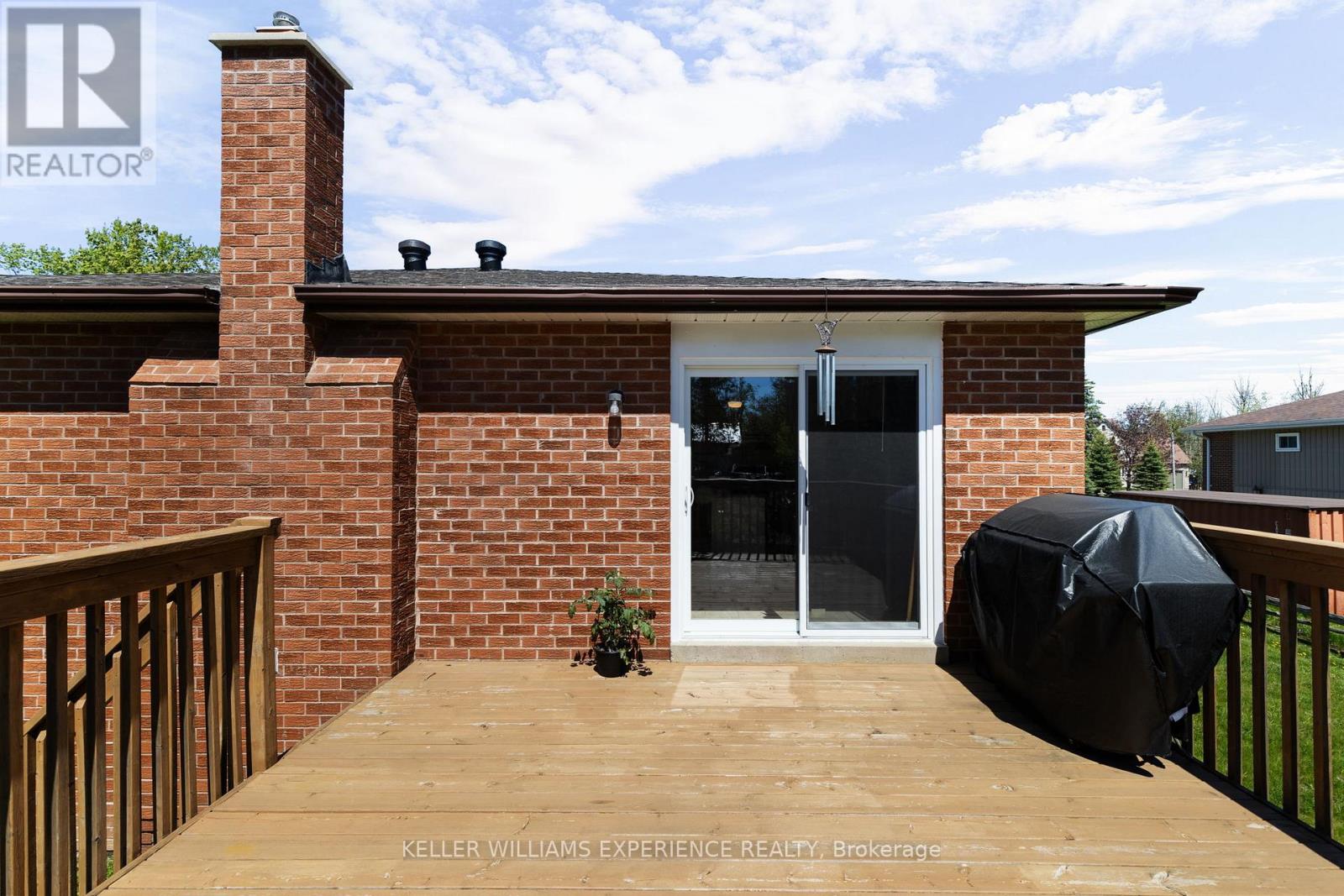4 Campbell Avenue Property Photo 22
